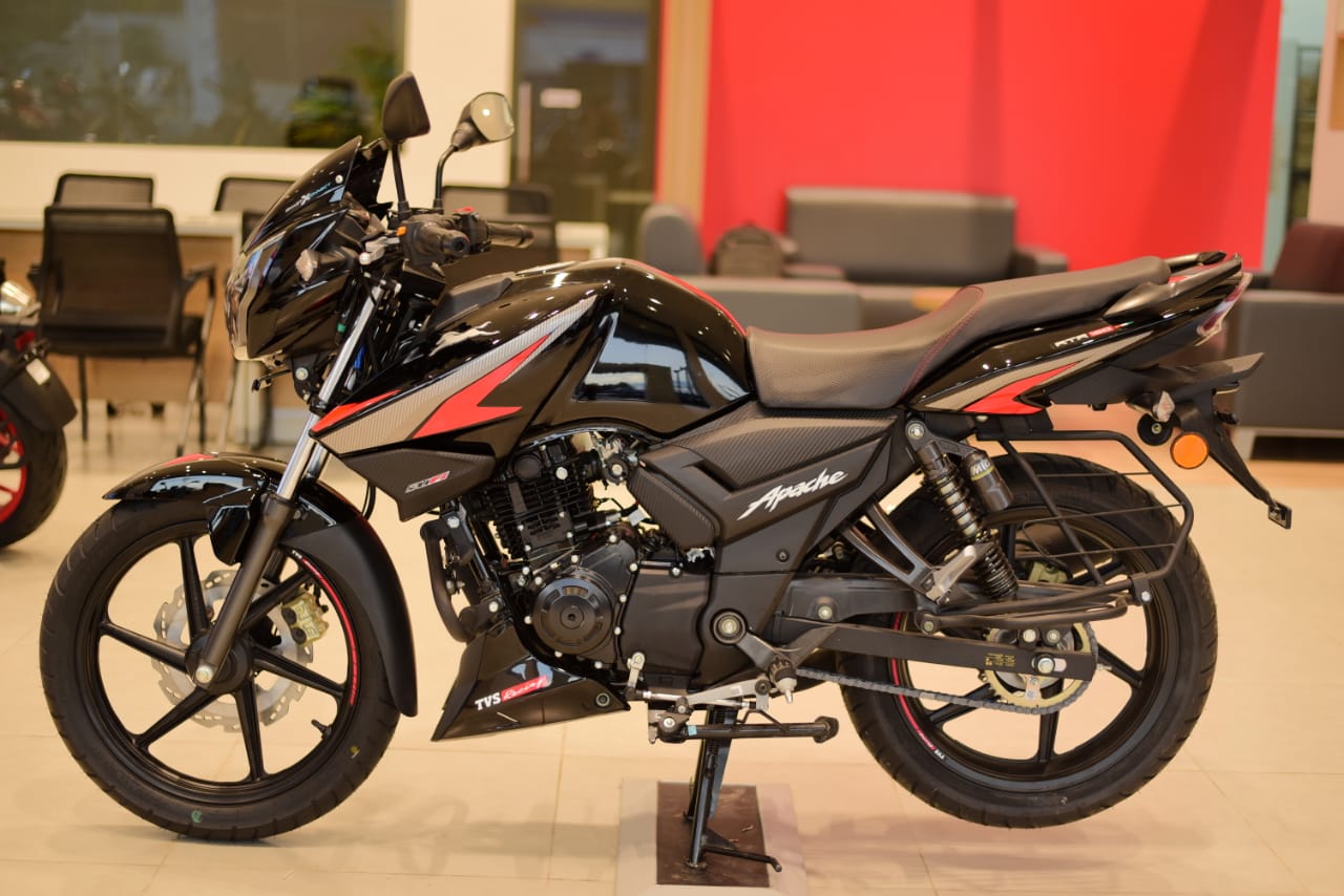 TVS APACHE RTR 160 2V